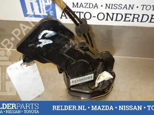 Rear left lock MAZDA 2 (DY) 1.4 CD | BP22144130C100 