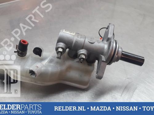 Used Brake master cylinder TOYOTA IQ (_J1_) 1.0 (KGJ10_, KGJ10R) (68 hp) 22156624
