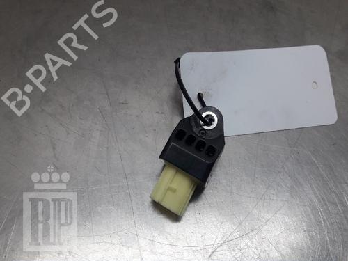Used Electronic module TOYOTA YARIS (_P13_) 1.3 (NSP130_, NSP130) (99 hp) 22155458
