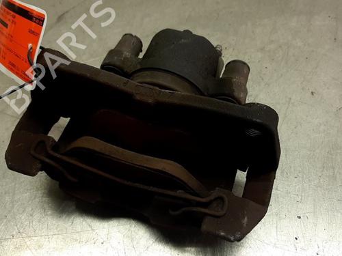 Used Right front brake caliper Right front brake caliper TOYOTA YARIS (_P13_) 1.0 (KSP130_, KSP130) (69 hp) 23573308 23573308
