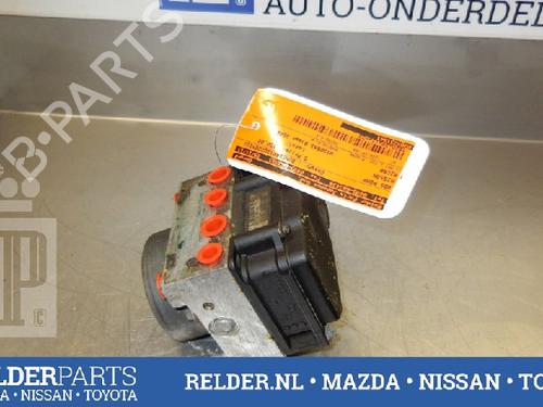 Used ABS pump NISSAN MICRA III (K12) 1.2 16V (80 hp) 22144606