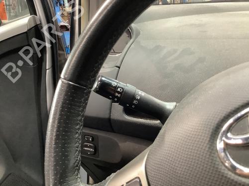 Steering column stalk TOYOTA YARIS (_P9_) 1.33 VVT-i (NSP90_, NSP90R) | BP29384714I23 