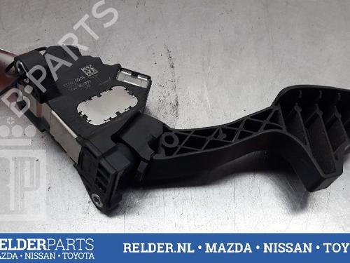 Used Electronic sensor TOYOTA YARIS (_P13_) 1.5 Hybrid (NHP130_, NHP130) (101 hp) 22160996
