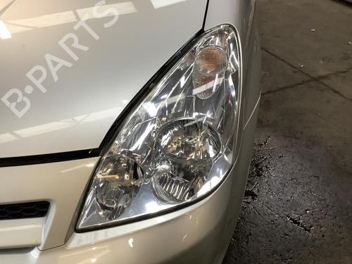 Lyskaster venstre TOYOTA COROLLA Verso (ZER_, ZZE12_, R1_) 1.8 (ZNR11_, ZNR11R) (129 hp) 30602621