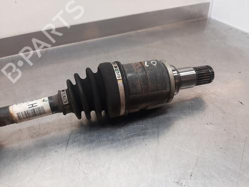 Left front driveshaft TOYOTA AURIS (_E18_) 1.8 Hybrid (ZWE186_, ZWE186R) | BP22169790M38
