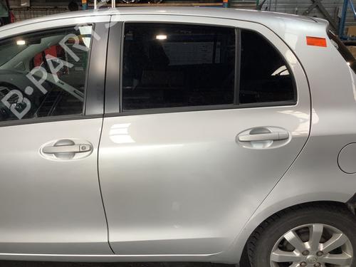 Used Left rear door TOYOTA YARIS (_P9_) 1.33 VVT-i (NSP90_, NSP90R) (100 hp) 29384656