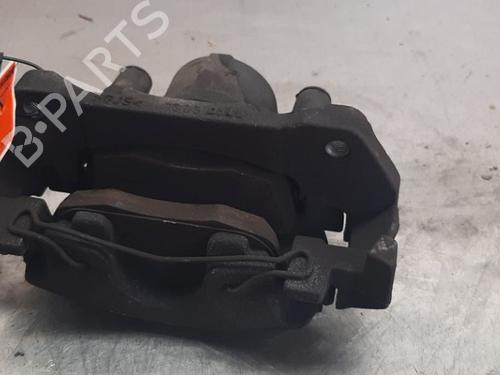 Venstre bremsekaliper foran TOYOTA AYGO X (_B7_) 1.0 VVT-i (KGB70) (72 hp) 32846540