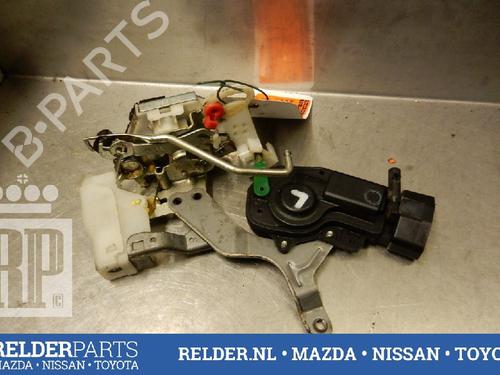 Used Front left lock TOYOTA AYGO (_B1_) 1.0 (KGB10_, KGB10R) (68 hp) 22142862
