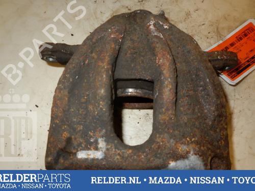 Used Left front brake caliper TOYOTA AVENSIS (_T25_) 2.0 D-4D (CDT250_, CDT250R) (116 hp) 22138812
