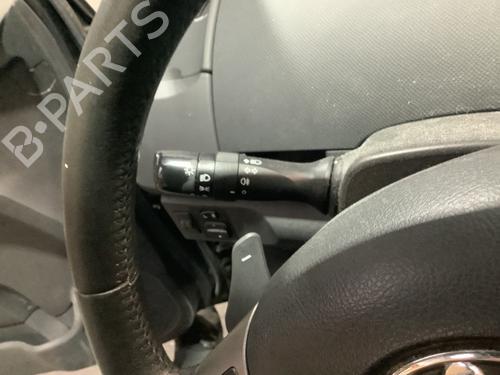 Commodo Essuie Glace / Phare TOYOTA YARIS (_P9_) 1.33 VVT-i (NSP90_, NSP90R) | BP30902032I23