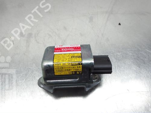 Used Electronic module Electronic module TOYOTA PRIUS Liftback (_W2_) 1.5 Hybrid (NHW20_, NHW20R) (112 hp) 22153504 22153504