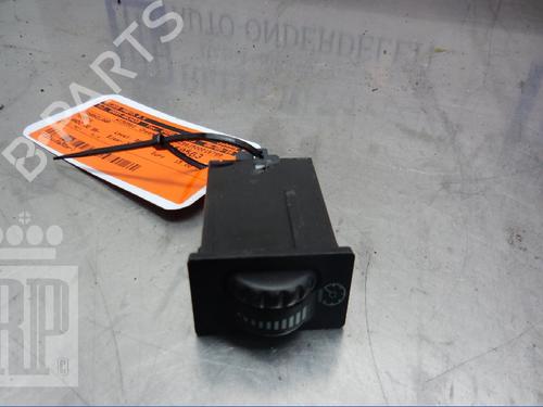 Used Switch TOYOTA LAND CRUISER 90 (_J9_) 3.0 D-4D 4WD (KDJ90_, KDJ95_, KDJ90W, KDJ95W) (163 hp) 22151753