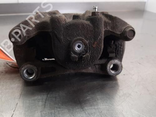 Used Right front brake caliper Right front brake caliper NISSAN JUKE (F15) 1.2 DIG-T (115 hp) 31678978 31678978