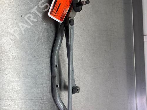 Used Front wipers mechanism NISSAN QASHQAI I (J10, NJ10) 1.6 (114 hp) 28173516