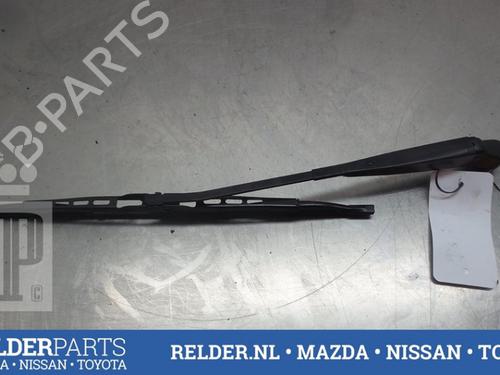 Used Rear windshield wiper arm TOYOTA PRIUS Liftback (_W2_) 1.5 Hybrid (NHW20_, NHW20R) (112 hp) 22152904