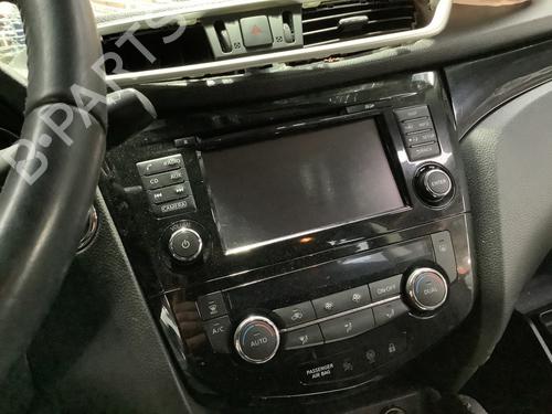 Bilradio NISSAN QASHQAI II (J11, J11_) 1.6 DIG-T (163 hp) 30407737