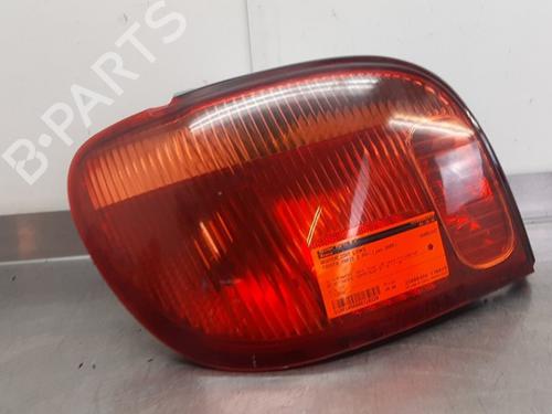Used Left taillight TOYOTA YARIS (_P1_) 1.3 (SCP12_, SCP13_, SCP12R, SCP13R) (87 hp) 29384737
