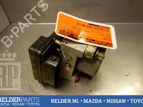 ABS Bremseaggregat TOYOTA YARIS VERSO (_P2_) 1.3 (NCP20_, NCP22_, NCP20R, NCP22R) (86 hp) 22141194