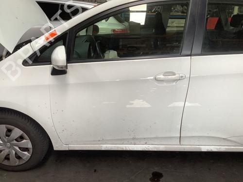 Used Left front door Left front door TOYOTA VERSO S (_P12_) 1.33 (NSP120_) (99 hp) 34182857 34182857