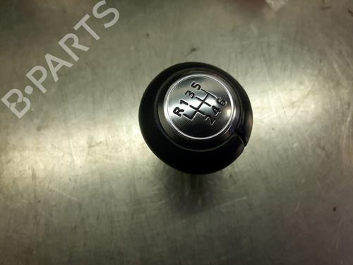 Used Shift knob MAZDA 3 Hatchback (BP) 2.0 SKYACTIV-G M Hybrid (122 hp) 28173636