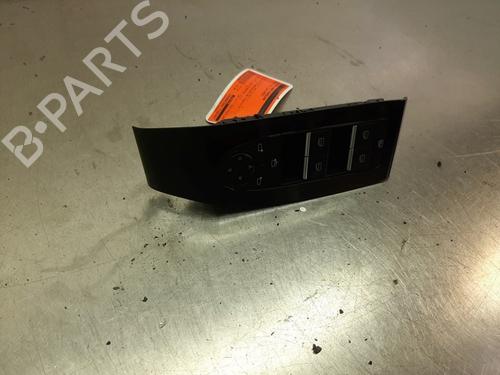 Used Switch MAZDA 3 Hatchback (BP) 2.0 SKYACTIV-G M Hybrid (122 hp) 28173579