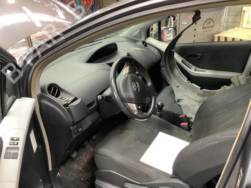 Used Mass air flow sensor TOYOTA YARIS (_P9_) 1.33 VVT-i (NSP90_, NSP90R) (100 hp) 22167644