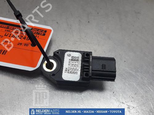 Modulo elettronico TOYOTA YARIS (_P9_) 1.3 VVT-i (SCP90_, SCP90R) (87 hp) 22157350