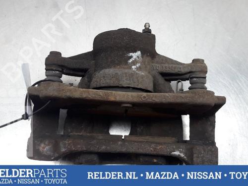 Used Right front brake caliper TOYOTA AVENSIS Estate (_T25_) 2.0 VVT-i (AZT250_, AZT250R) (147 hp) 22157947