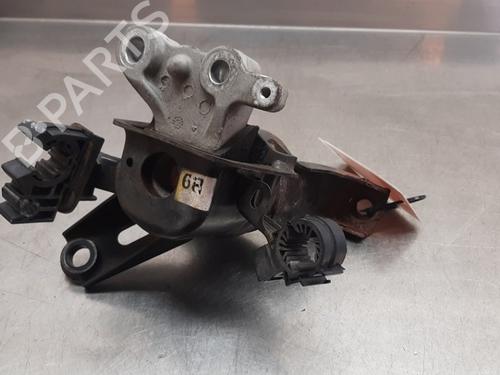 Engine mount TOYOTA AURIS (_E18_) 1.8 Hybrid (ZWE186_, ZWE186R) | BP29812282M89 