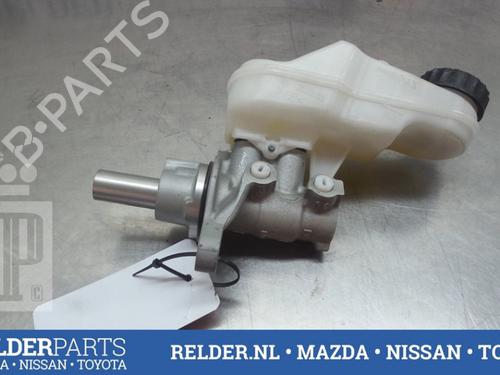 Used Brake master cylinder TOYOTA AYGO (_B4_) 1.0 (KGB40) (69 hp) 22153464