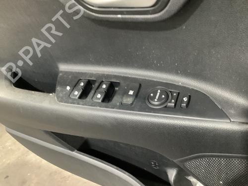 Switch KIA STONIC (YB) 1.4 CVVT | BP30340098I30 - Image 3