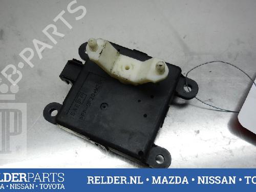 Used Electronic module NISSAN PRIMERA Hatchback (P12) 2.2 dCi (139 hp) 22141982