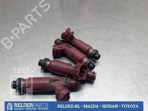 Used Injector MAZDA 3 Saloon (BK) 1.6 (BK12) (105 hp) 22156759