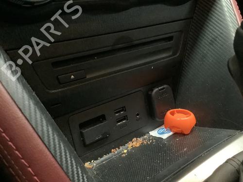 Used Radio MAZDA CX-3 (DK) 2.0 SKYACTIV-G (DK5W, DK6W) (120 hp) 32221166