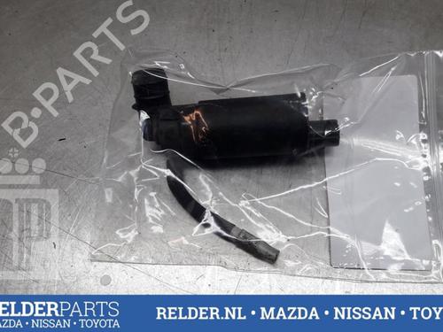 Used Washer pump TOYOTA AVENSIS (_T25_) 1.8 VVT-i (ZZT251_, ZZT251R) (129 hp) 22160025