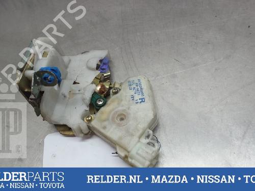 Rear right lock NISSAN X-TRAIL I (T30) 2.2 Di 4x4 | BP22149086C99 