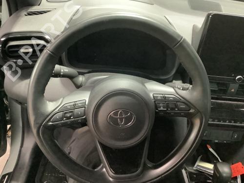 Used Steering wheel Steering wheel TOYOTA YARIS CROSS (MXP_) 1.5 Hybrid AWD-i (MXPJ16) (131 hp) 40443959 40443959