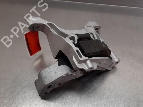 Used Engine mount Engine mount MAZDA 3 Hatchback (BP) 2.0 SKYACTIV-G M Hybrid (122 hp) 28173621 28173621