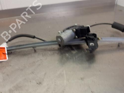 Used Rear right window mechanism Rear right window mechanism MAZDA CX-3 (DK) 2.0 SKYACTIV-G (DK5W, DK6W) (120 hp) 34182815 34182815