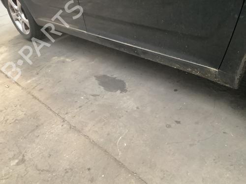 Używane Próg prawy TOYOTA COROLLA Verso (ZER_, ZZE12_, R1_) 1.8 (ZNR11_, ZNR11R) (129 hp) 22171124