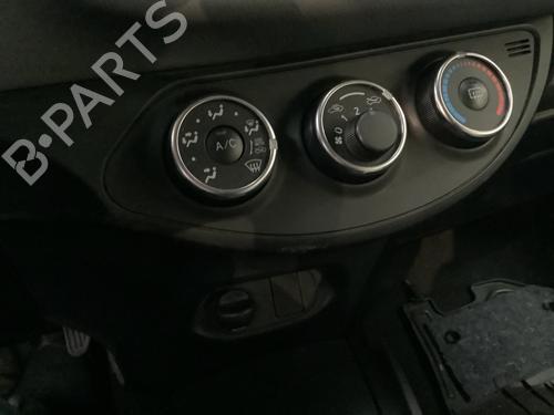 Climate control TOYOTA YARIS (_P13_) 1.0 (KSP130_, KSP130) | BP23573244I5 