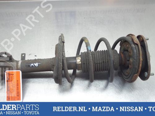 Used Right front shock absorber TOYOTA COROLLA Estate (_E11_) 1.6 16V (ZZE112_, ZZE112R) (110 hp) 22151962