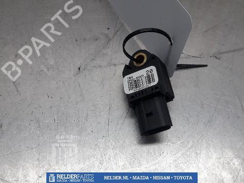 Used Electronic module TOYOTA AVENSIS Estate (_T27_) 2.0 D-4D (ADT270_, ADT270R) (126 hp) 22157155