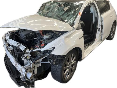 Seat buckle TOYOTA AURIS (_E18_) 1.8 Hybrid (ZWE186_, ZWE186R) | BP26136274I32 