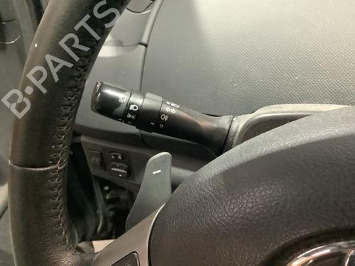 Used Steering column stalk TOYOTA YARIS (_P9_) 1.33 VVT-i (NSP90_, NSP90R) (100 hp) 30902032