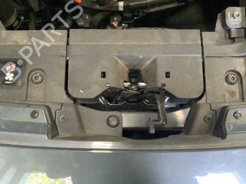 Used Hood lock MAZDA MX-30 (DR) e-SKYACTIV (DR1W) (145 hp) 30052213