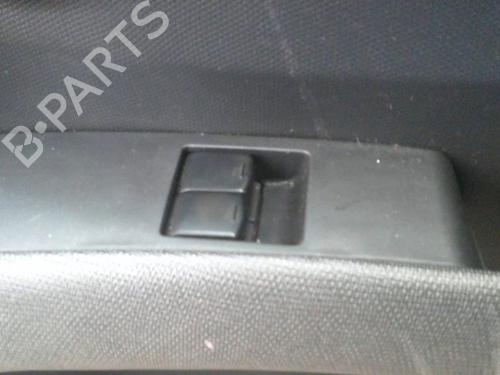 Used Switch NISSAN MICRA III (K12) 1.2 16V (80 hp) 22154092