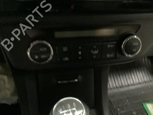 Used Climate control TOYOTA COROLLA Saloon (_E15_) 1.6 (ZRE151) (132 hp) 22169607