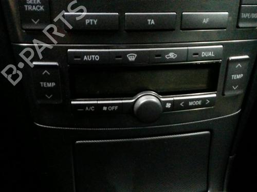 Used Climate control TOYOTA AVENSIS Estate (_T25_) 2.2 D-CAT (ADT251_, ADT251R) (177 hp) 22161781