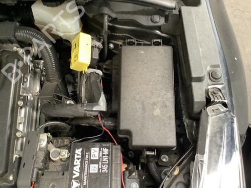 Used Fuse box TOYOTA COROLLA Estate (_E21_) 1.8 Hybrid (ZWE211) (122 hp) 28049094